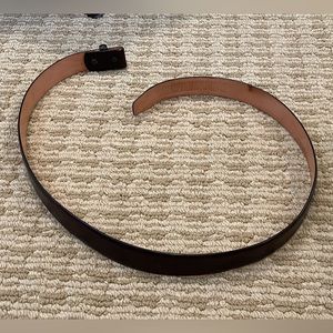 Trafalgar Men’s Size 34 Cortina Brown Leather Belt